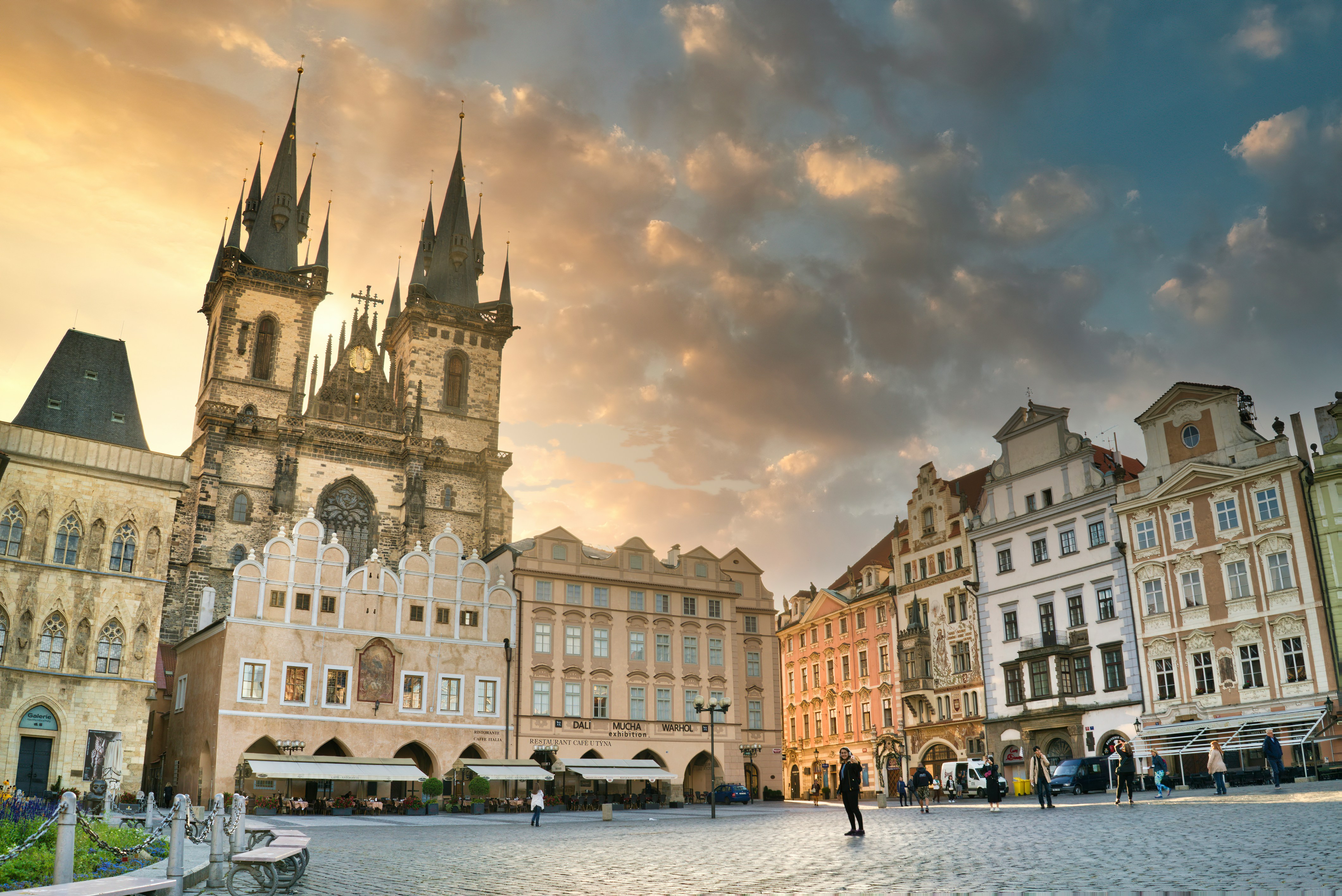 Prague Essentials: Old Town & Jewish Quarter
